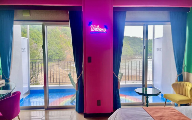 Hundred Days Hotel