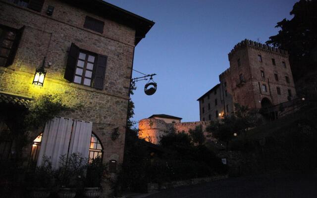 Antico Borgo di Tabiano Castello