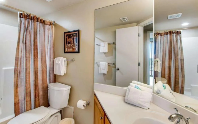 Pelican Pointe 1406 by RedAwning