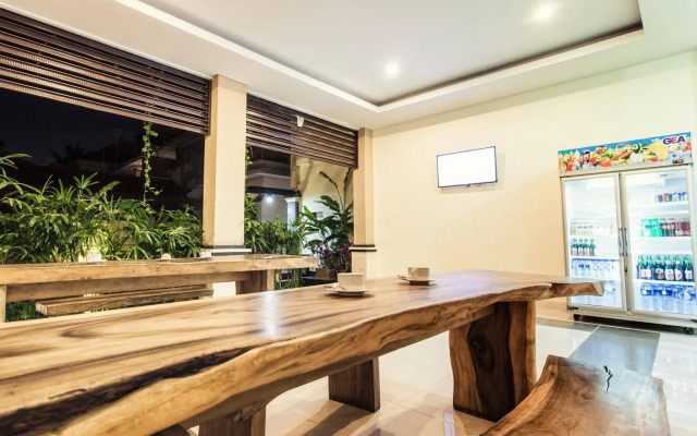 Lucky's Guest House