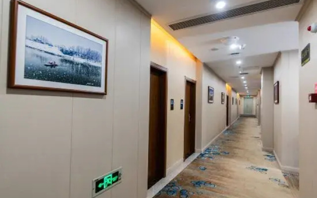 Pebble Hotel (Langxi Xinshi Dai Plaza)