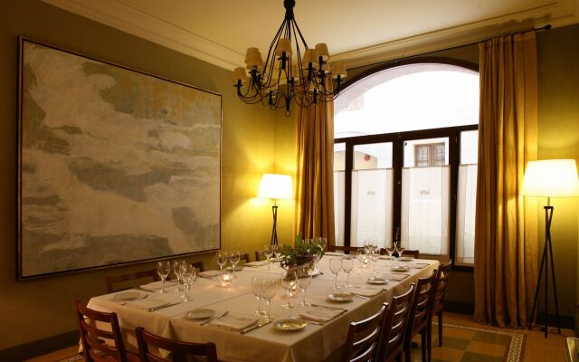 Bremon Boutique Hotel by Duquessa Hotels Collection