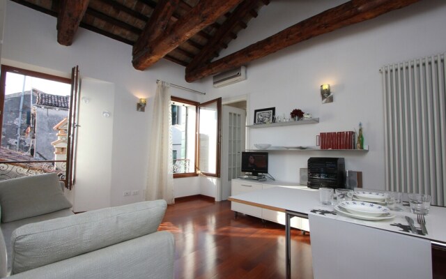 City Apartments - Crystal