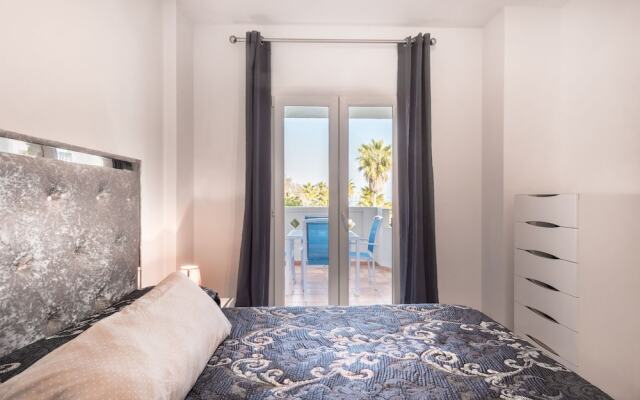 Infocom Apartments Playa Rocio