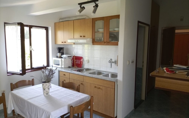 Edo - With Parking - A3