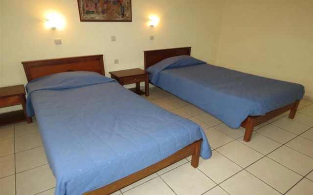 Aloni Suites