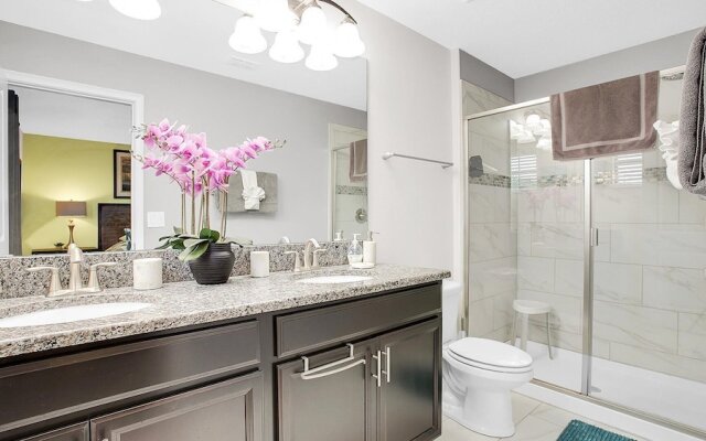 5428 Solterra Circle