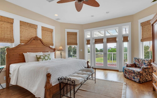 Just in Time at Destin Pointe