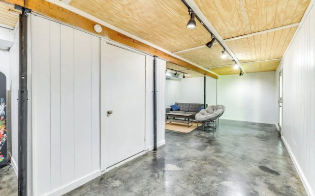 Serene Bella Vista Getaway Near Trails!