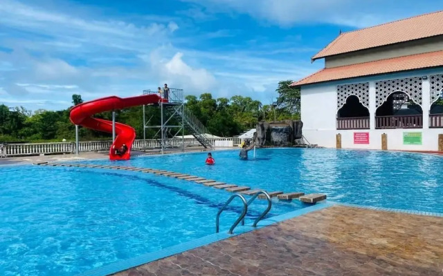 Quinara Al Safir Resort