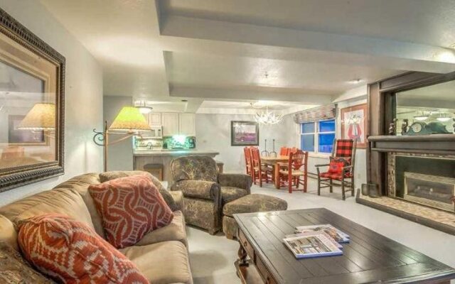 Torian Plum Condominiums