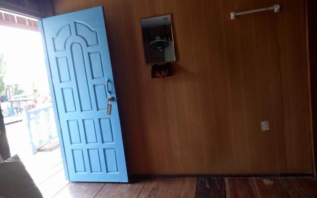 Hou Hug Chiangkhan 1