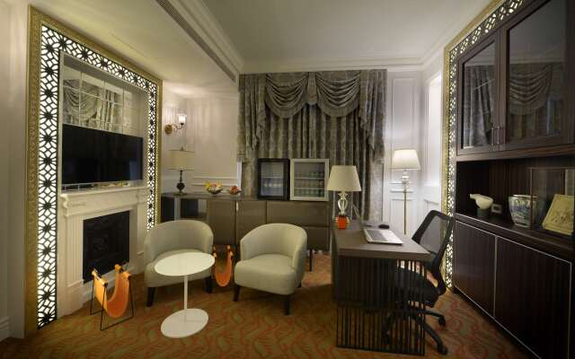 Golden Tulip RS Boutique Hotel
