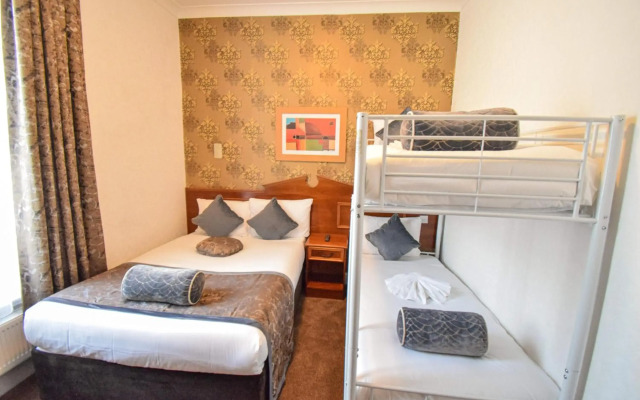 Pembridge Palace Hotel