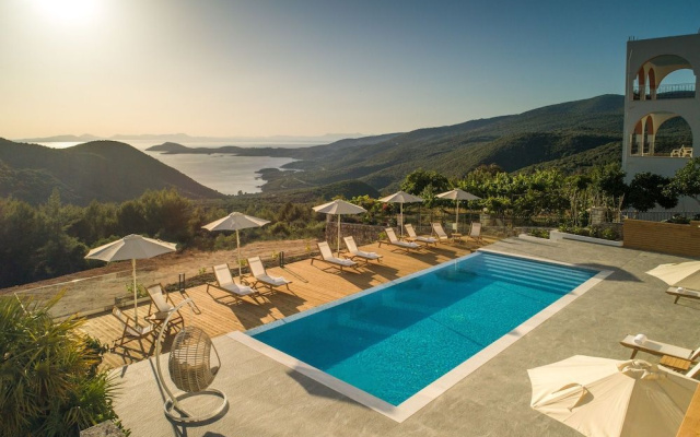 Ninemia luxury residence