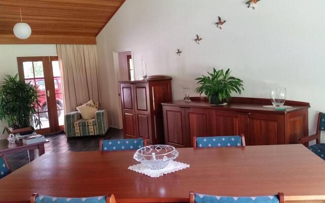 Mescal's at Pampoolah B&B