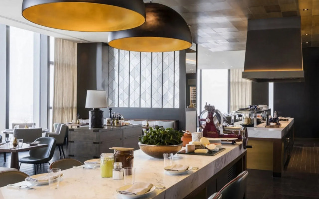 Rosewood Phnom Penh