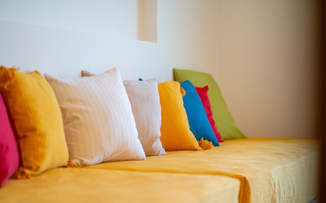 Paul's American Mansion- Volos suburb