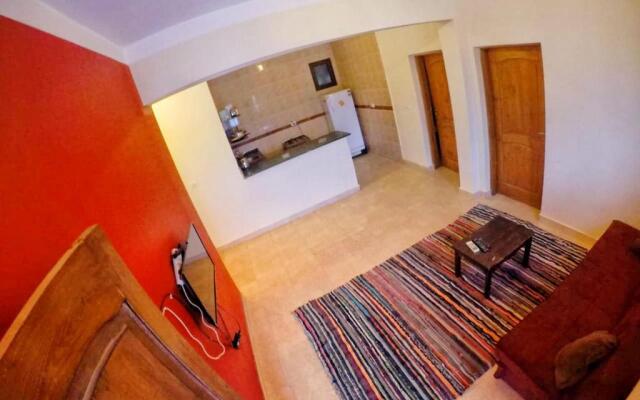 A5ena House