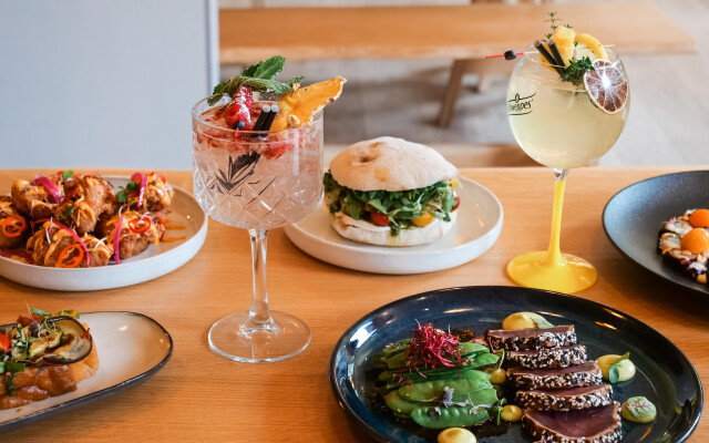 Plan B Hotel - Living Chamonix