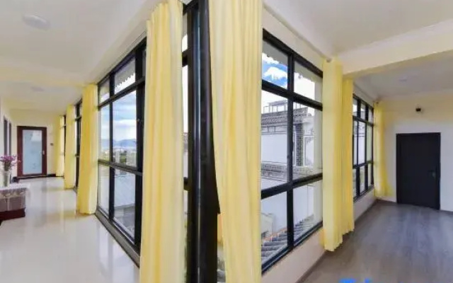 Yijia Renmei Homestay (Dali Old City Cang'er Avenue Branch)