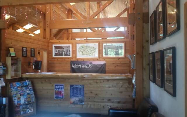 Snowcreek Resort