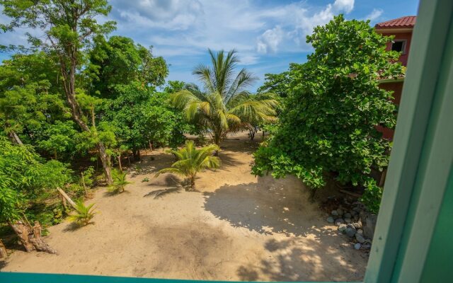 Rivera's Beach House - 2nd Floor 1 Bedroom Apts