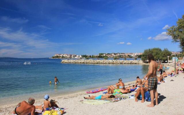 Apartments with a parking space Podstrana, Split - 8616