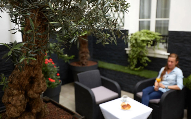 Hotel le Twelve