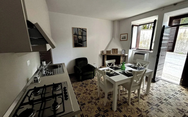 Charming Umbrian Apartment in Castel Viscardo
