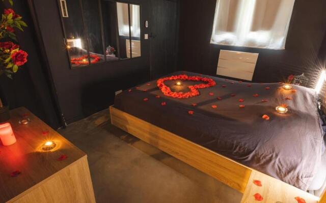 L'Eden House : Maison spécial couple avec jacuzzi