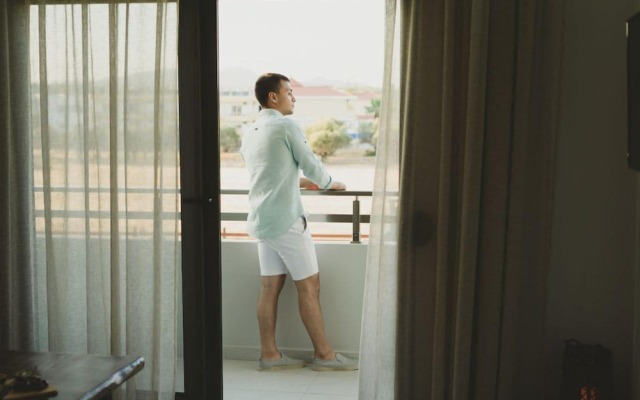 Aesthisis Sensational Accommodation