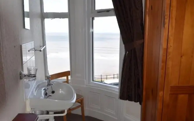 Marlborough Sea View Holiday Apartments