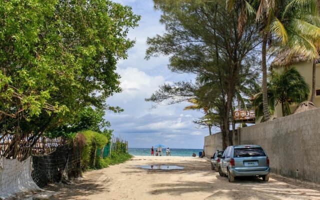 Menesse on the Beach by Playa Moments