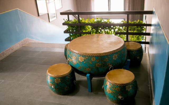 Qingdao Lejiaxuan Nostalgia Theme Inn