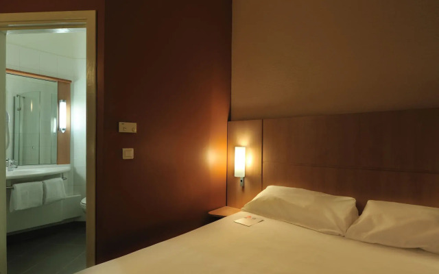 Ibis Styles Dakar