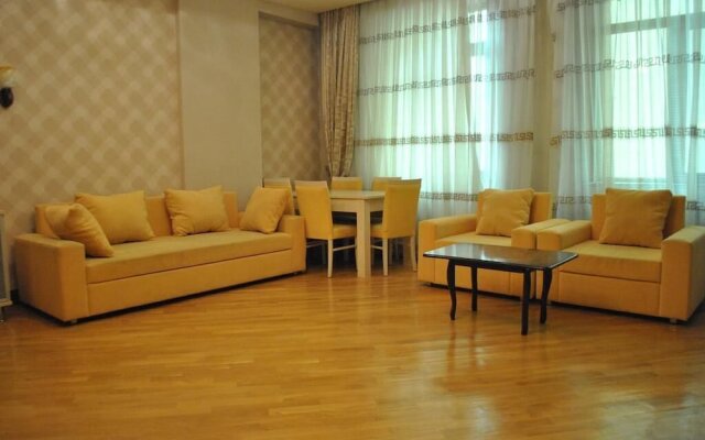 Apartment on Mirza Fatali Akhundov 179