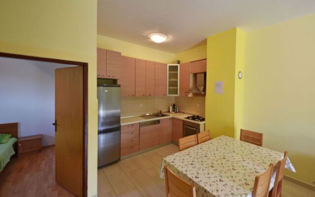 Apartment Ivan Maslenica 9983