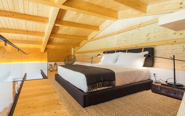 Quintãs Farm Houses