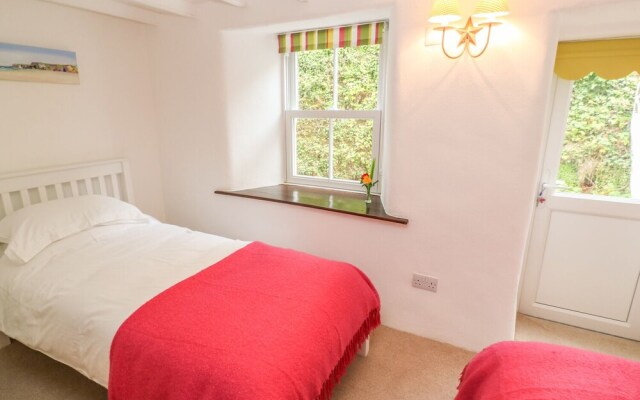 Polsue Cottage