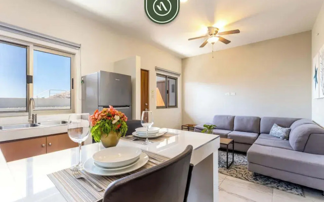 Centric 1BR Condo in Downtown Cabo - Rooftop Pool