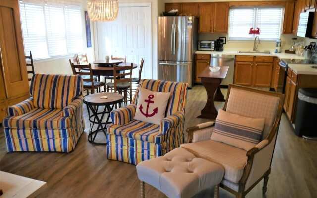 Katinka II - 3 Br Home