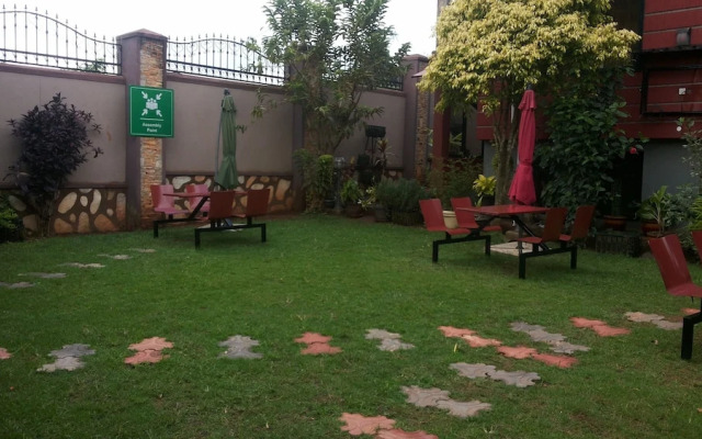Pent House Inn Namugongo