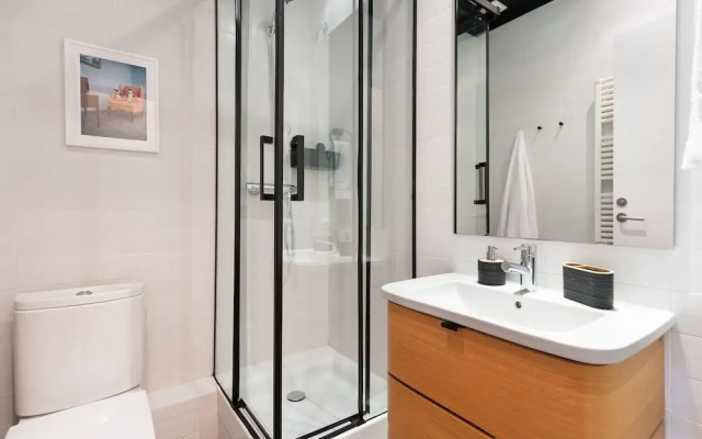 Señor Urgell Apartment By Olala Homes