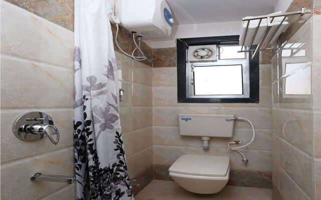 OYO 10263 Hotel Grand Nishat
