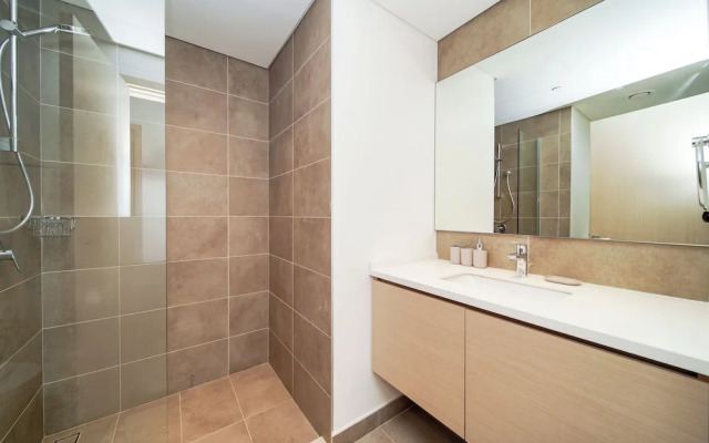 PVH - Creek Gate - Stylish 2BR