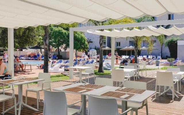 Marina Club Lagos Resort