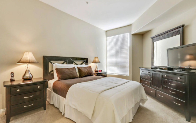 Global Luxury Suites at Lincoln Blvd