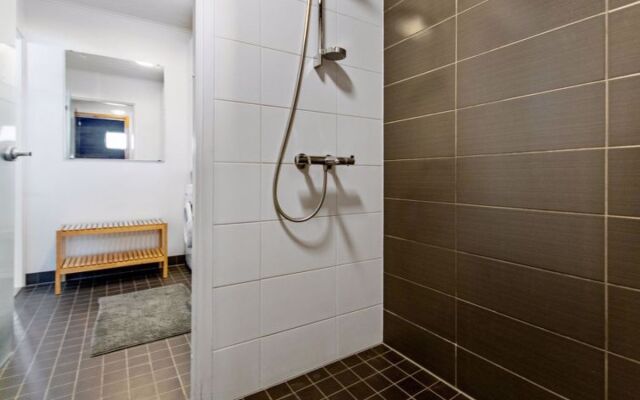 Skivillas 78 ukkohalla (7)