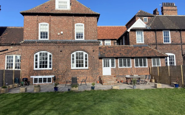 Red Barns Bed & Breakfast